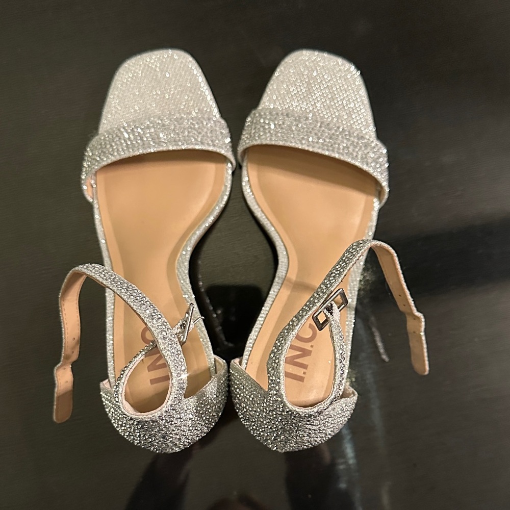 Prom shoes!! I.N.C Heels NWOT 7